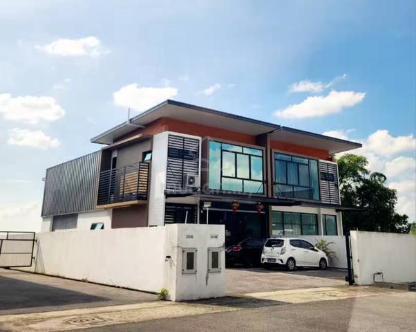 Two Storey Warehouse , Semaba 5 mile , Kuching 1