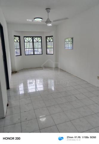 Impian Apartment 1