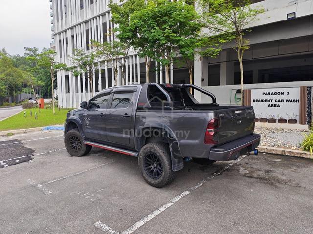 2015 Toyota HILUX 2.5 G TRD SPORTIVO (A) - 5