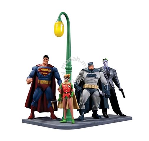 DC Collectibles Joker, Batman, Superman Robin Set - Hobby & Collectibles  for sale in Cheras, Selangor