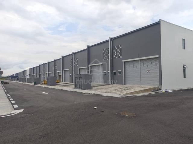Terrace Factory Verco City Kulai Stella Park adjoining unit 24x118 1