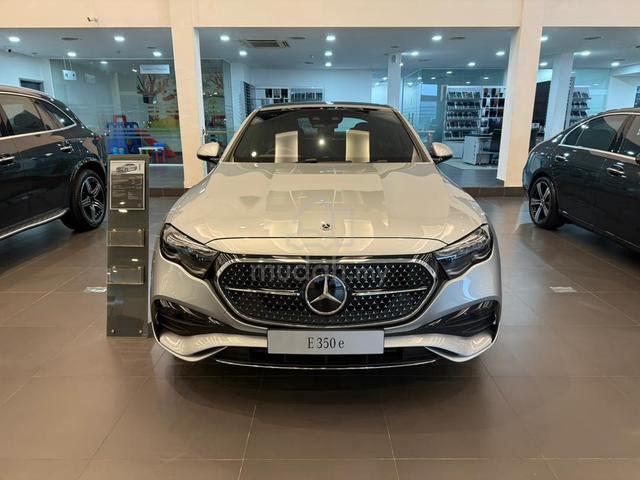 2025 Mercedes Benz E350e 2.0 AMG LINE MY24 W214 - 4