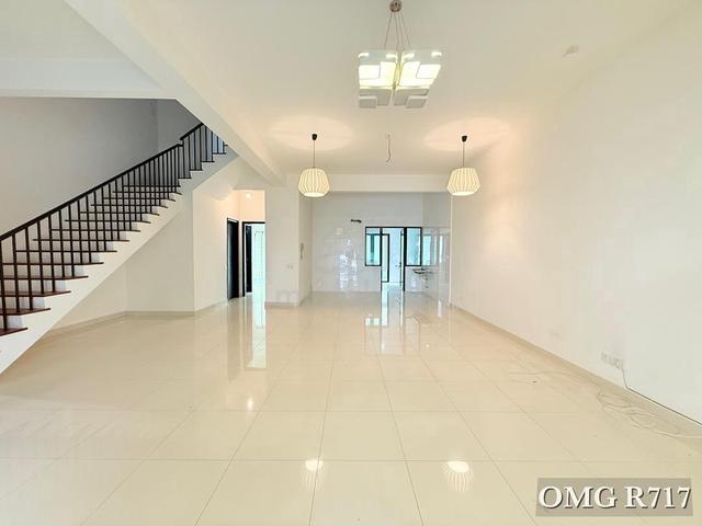 3 Storey Superlink❗️Hilltop Villa for Sale at Duta Villa Setia Alam 🏡 1