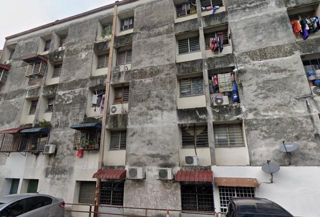Taman Kobena Apartment 1