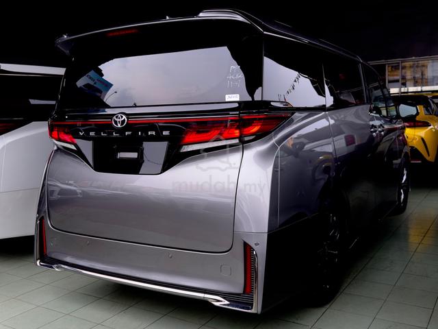 2025 Toyota VELLFIRE 2.4 ZP (Grey) LOW MIL 870 KM - 2