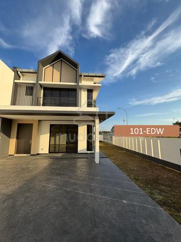 LIMITED UNIT Double Storey CORNER LOT For Rent@ Bukit Raja Lyra 1