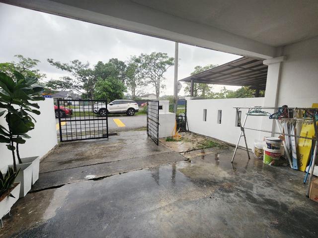 Facing Open 2 Sty Terrace Bandar Saujana Putra 1