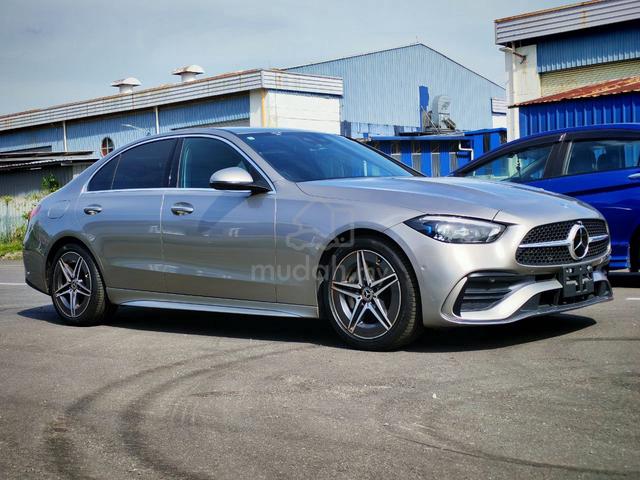 2022 [RARE] Mercedes Benz C200 AVANTGARDE AMG LINE - 3