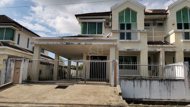 Semi-Detached House For Sale Near Airport 1