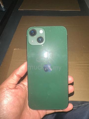 iphone 13 green - photo 3 of 3