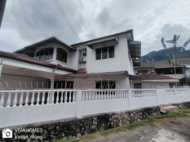 Corner 1923sqf TAMAN SRI GOMBAK Landed FREEHOLD 1