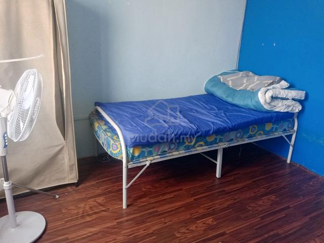 Bilik Lelaki Single Pangsapuri di Rawang Perdana 1