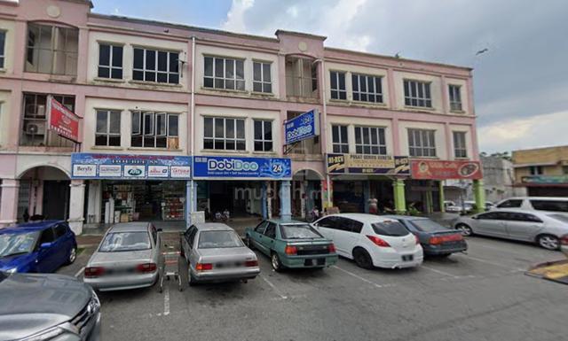 Semenyih Sentral 3 Storey Shop for Sale 1