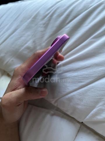 Carousel Image