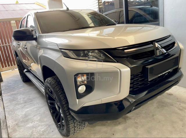Mitsubishi TRITON 2.4 VGT A/T(A)FACELIFT CBU - 1