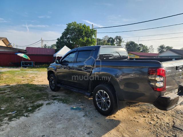 2024 Mitsubishi TRITON 2.4 PREMIUM MY24 LC (A) - 3