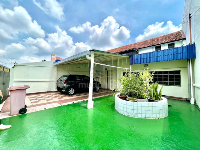 NEGOTIABLE Deal @ 2 Storey House Section 1A Petaling Jaya 28 x 86 Size 1