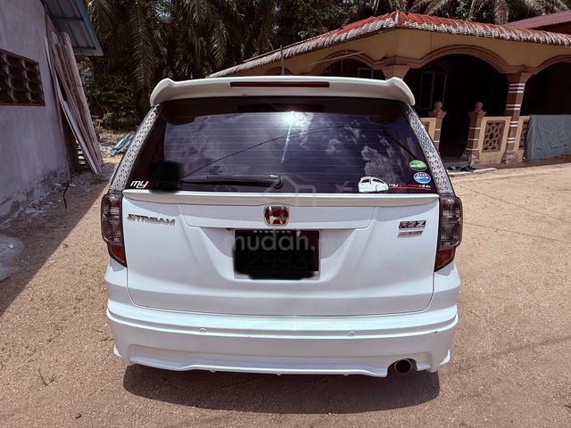 2007 Honda STREAM 1.8 i-VTEC (A) - 4