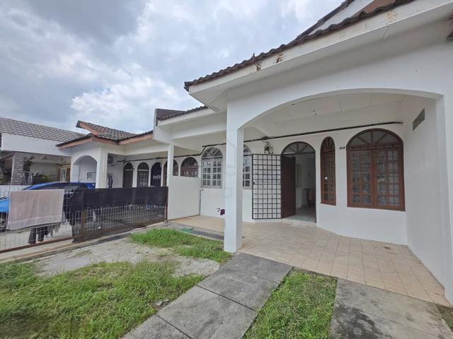 Refurbish & Basic Unit. Teres 1 Tingkat, Taman Alam Megah Seksyen 27. 1