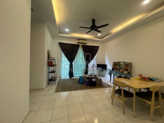 Townhouse Avenue 2 Lake Valley, Bandar Tun Hussein Onn Cheras 1
