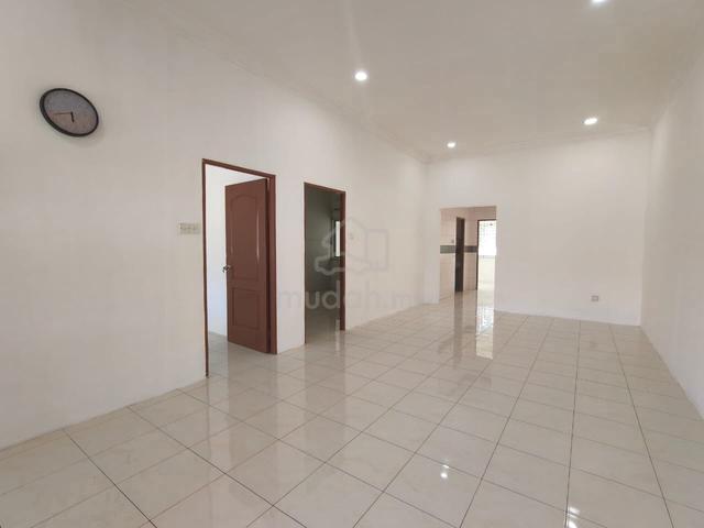 For Rent , Matang Malihah single storey intermediate house 1