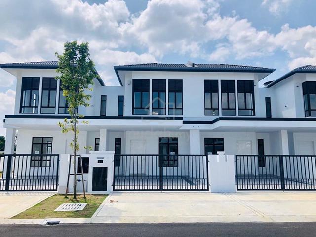 Eco Bangi Residence 24x75 | Freehold Gated Guarded | 2 Storey Bangi 1