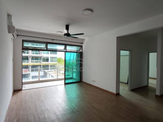 Parc Regency 1
