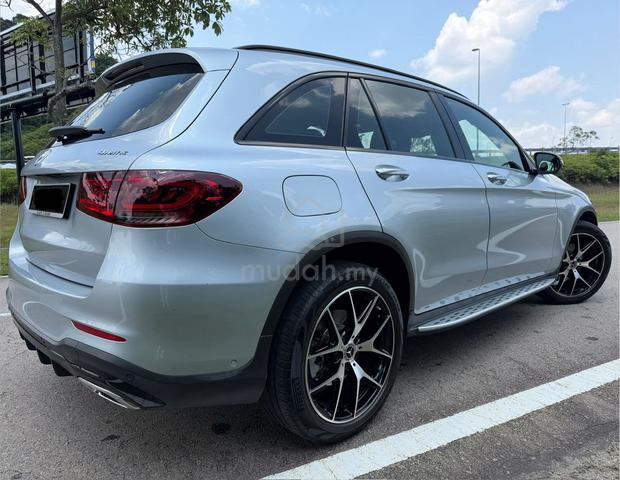 Mercedes Benz GLC300 2.0 AMG Warranty End Sep 2026 - 3