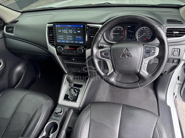 2023 Mitsubishi TRITON 2.4 VGT PREMIUM MY19 L200 - 4