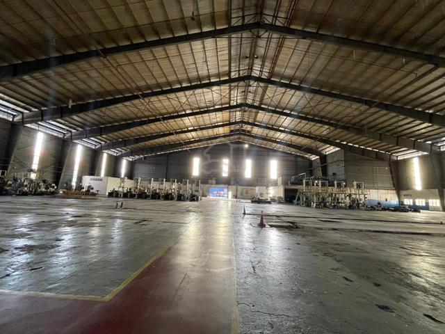 [RENT] Office + Warehouse Jalan Utarid, Shah Alam 3