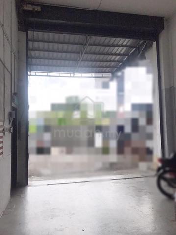 Mount Austin Mutiara Emas 1.5-Storey Factory 1