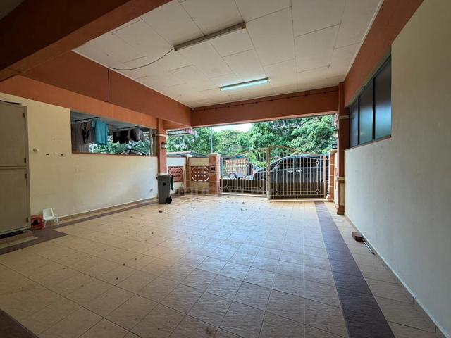 Batu Berendam Melaka 2-Storey Terrace |4 Bedrooms 3 Bathrooms For Rent 1