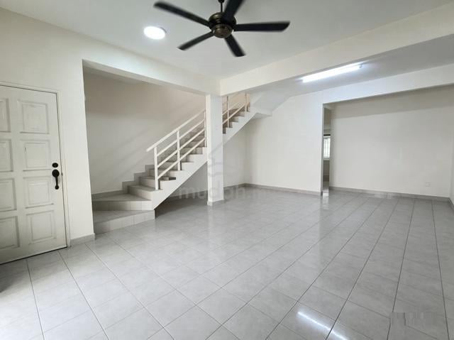 RENOVATED Taman Putra Prima Wawasan Puchong Utama Bandar Bukit Puchong 1
