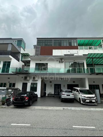 Duta Suria Residency 1