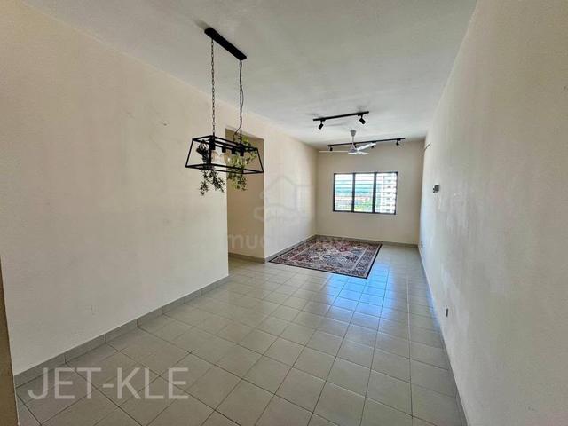 Seruling Apartment 1