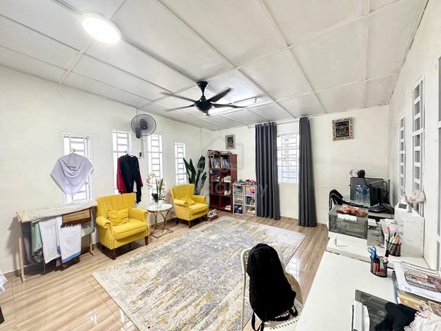 Corner Lot Renovated Teres 2 Tingkat Seksyen 17 Shah Alam 4