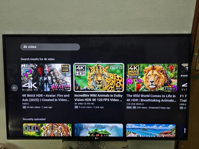 LG 49" smart tv 4k - photo 2 of 6