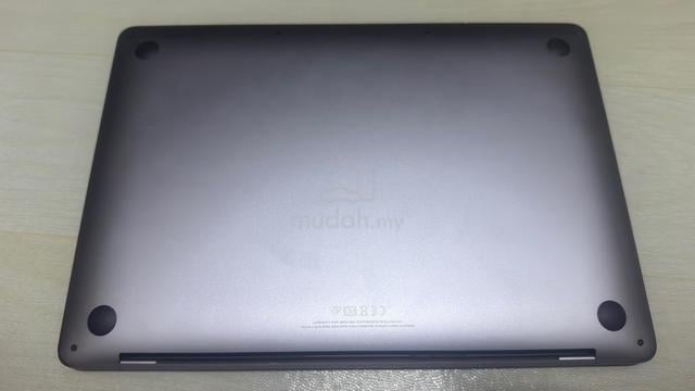 MacBook Pro 13” M2 2022 8GB 256GB - photo 3 of 5