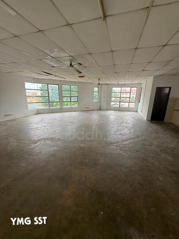 Aman Perdana Shop Office Corner Unit (First/Second Floor) @ For Rent 1