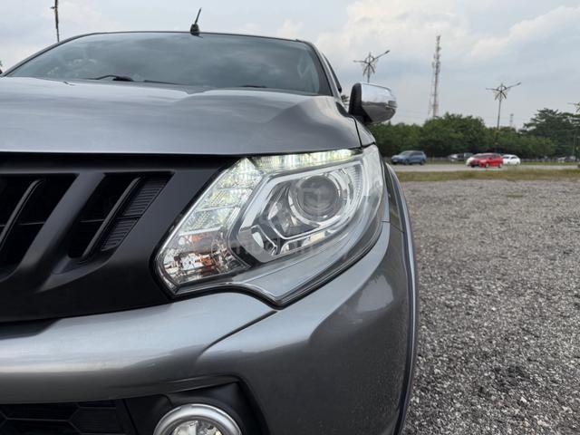 2018 Mitsubishi TRITON 2.4 VGT A/T PREMIUM MY2016 - 3