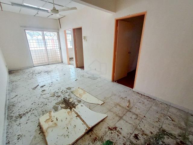 Kota Laksamana Utama Apartment 1