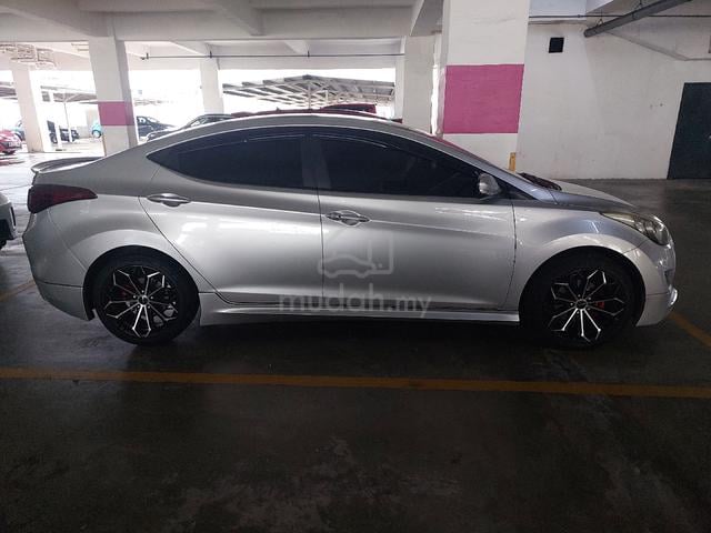 2013 Hyundai ELANTRA 1.8 PREMIUM (A) - 5