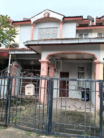 rumah kota warisan untuk disewakan 1