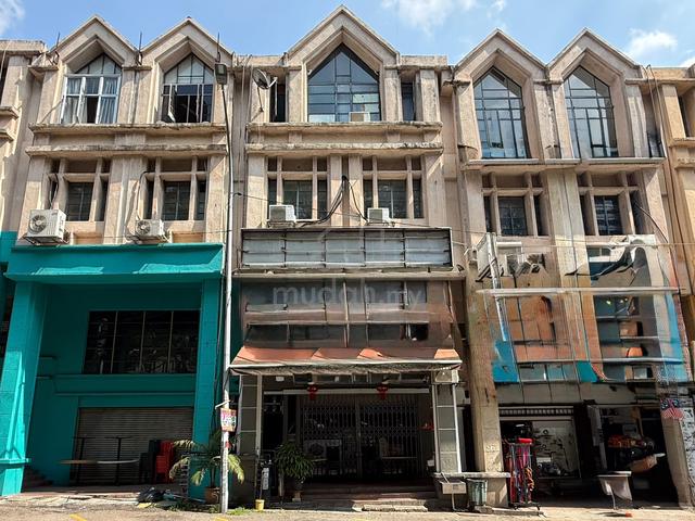 Desa Aman Puri Kepong Office/Shop 1