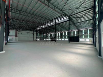 Puncak Alam & Alam Jaya 2.5 Storey Detached Factory For Rent | 2 1