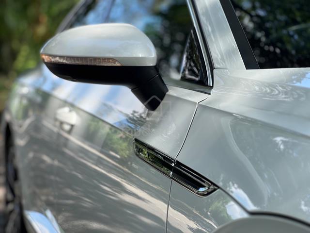 VOLKSWAGEN ARTEON R-LINE 2.0 TSI F/SERViCE COMPANY - 5