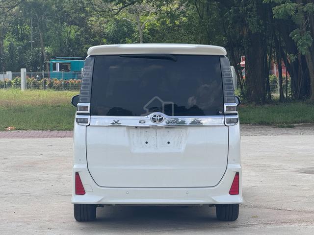 7 Seat‼️2021/25 Toyota VOXY 2.0 ZS KIRAMEKI III(A) - 5