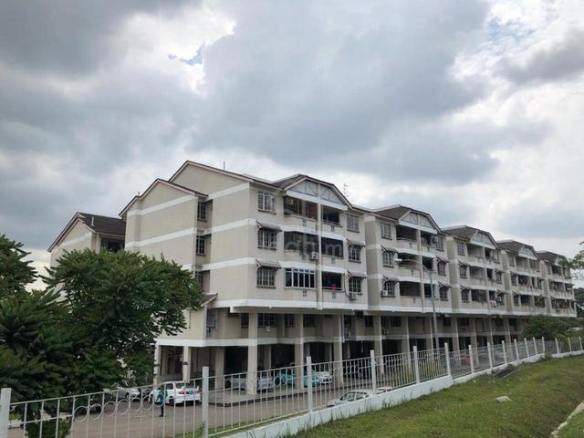 Apartment Tanjung Puteri Resort 1