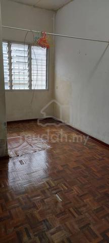 Room for rent near taman SEGAR perdana 1