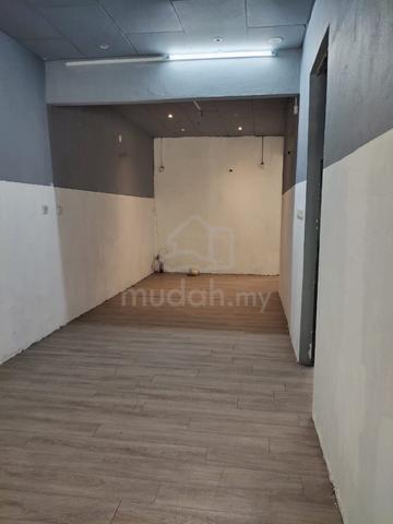 Single storey terrace at Taman Lip Sin 1